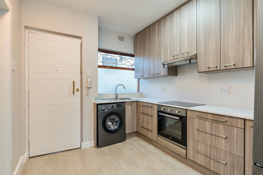 To Let 0 Bedroom Property for Rent in Sea Point Western Cape